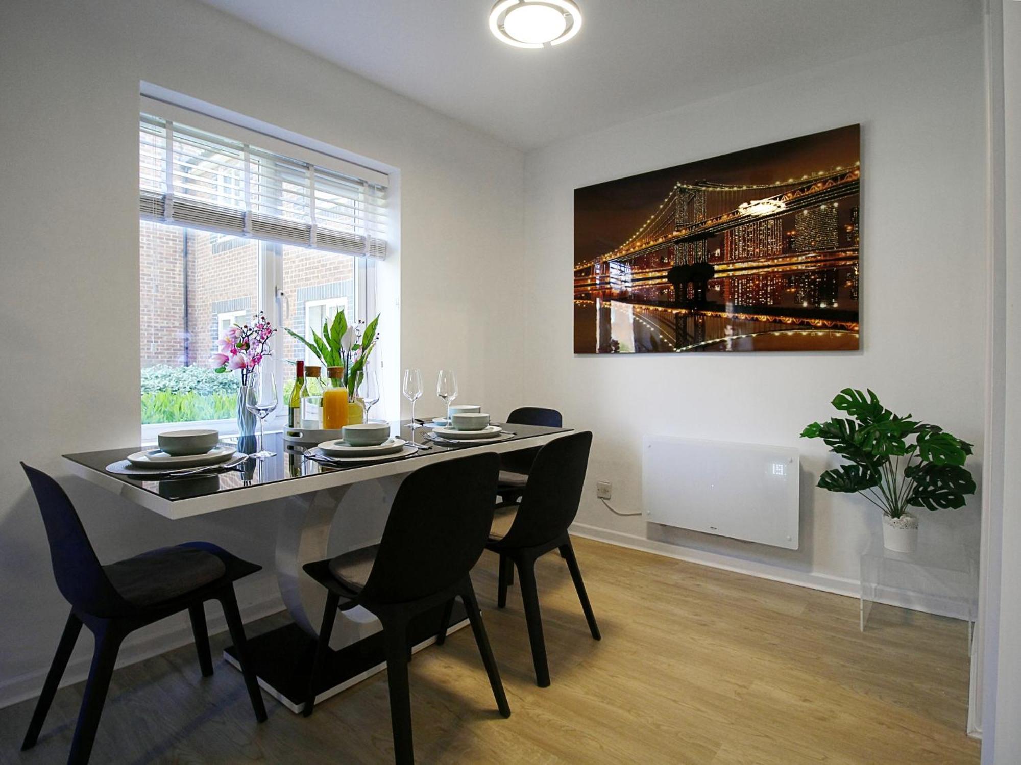 Apartamento 2Bdr Flat Rg1 - Free Open Parking Reading Exterior foto
